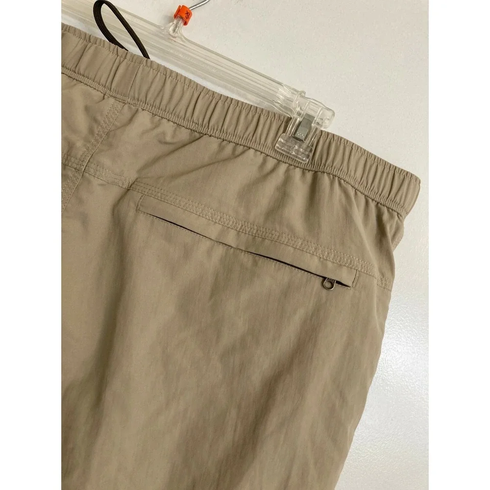 The North Face Shorts‎ Men's XL Beige Short Court Pull On Belted Nylon 2990